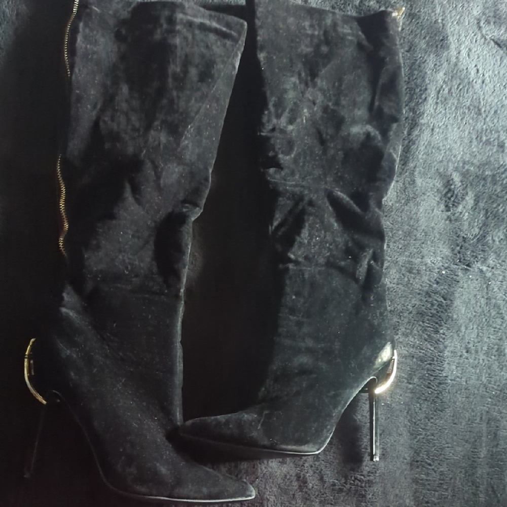 Elegant Black High Heel Boots